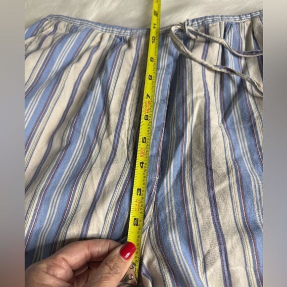 DKNY Classic Petite Striped Cropped Wide Leg Pants, Petite Small - Picture 10 of 13